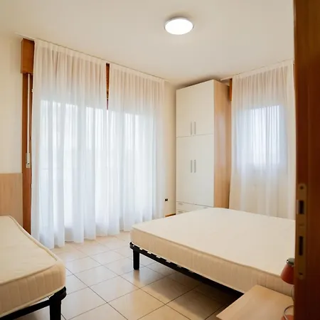 Apartment Roberta - Agenzia Arcobaleno *