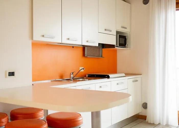 Roberta - Agenzia Arcobaleno Apartament *