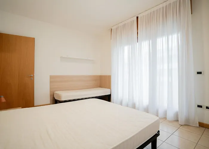 Roberta - Agenzia Arcobaleno Caorle